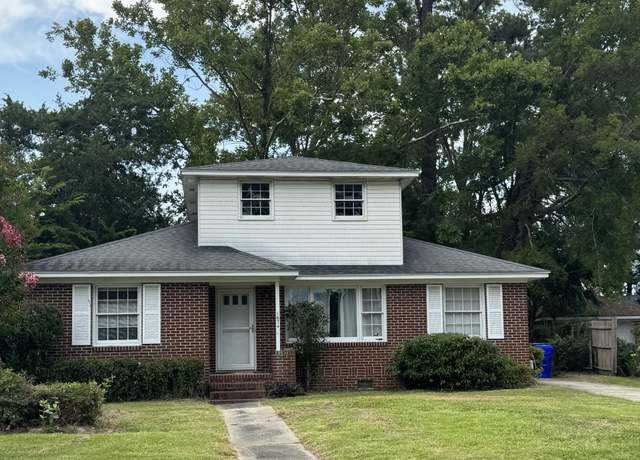 Property at 1674 Garden St, Charleston, SC 29407, 3 beds, 1.5 baths