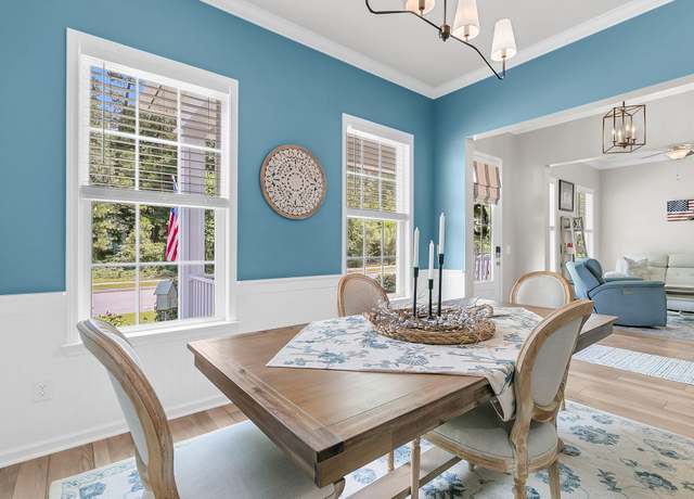 Property at 310 Woodgate Way, Summerville, SC 29485, 3 beds, 2.5 baths
