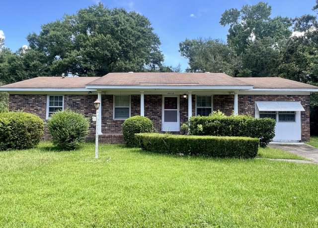 Property at 2416 Terrell St, Charleston, SC 29414, 3 beds, 1.5 baths