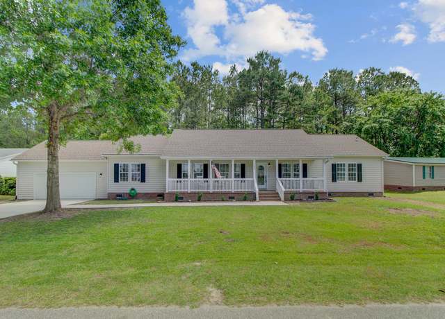 Property at 123 Fall Creek Blvd, Summerville, SC 29483, 3 beds, 2 baths