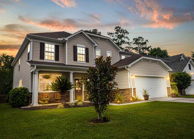Property at 220 Austin Creek Ct, Summerville, SC 29483, 5 beds, 3 baths