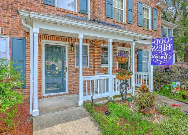 Property at 204 Reserve Way, Summerville, SC 29485, 2 beds, 2.5 baths