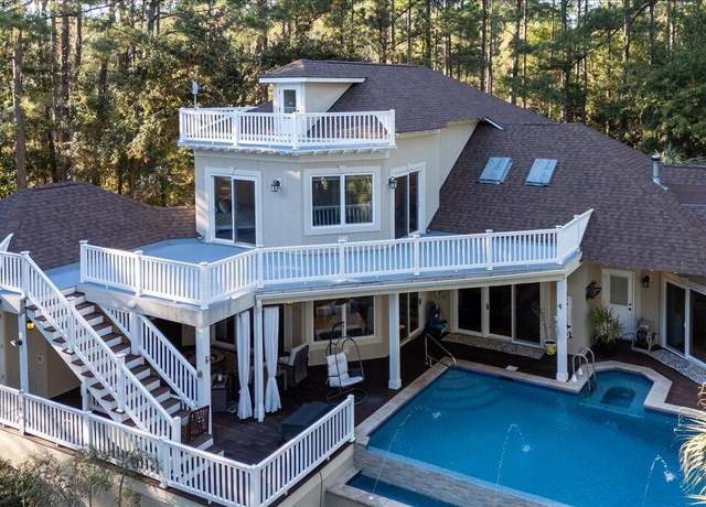 Property at 6124 Rudder Ln, Awendaw, SC 29429, 5 beds, 4.5 baths