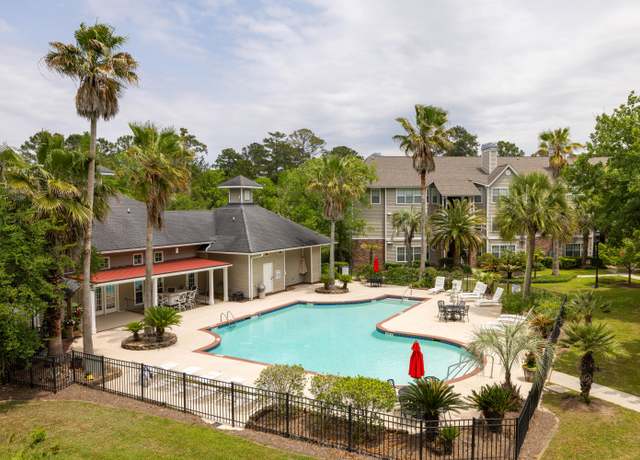 Property at 188 Midland Pkwy #110, Summerville, SC 29485, 2 beds, 2 baths
