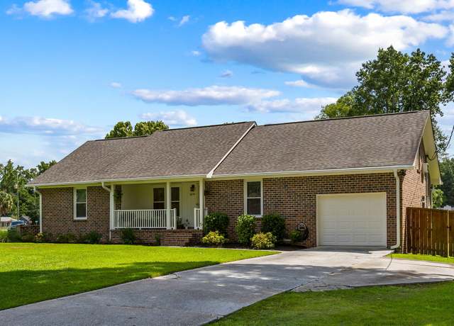Property at 1879 Cestus Ln, Charleston, SC 29414, 4 beds, 2 baths