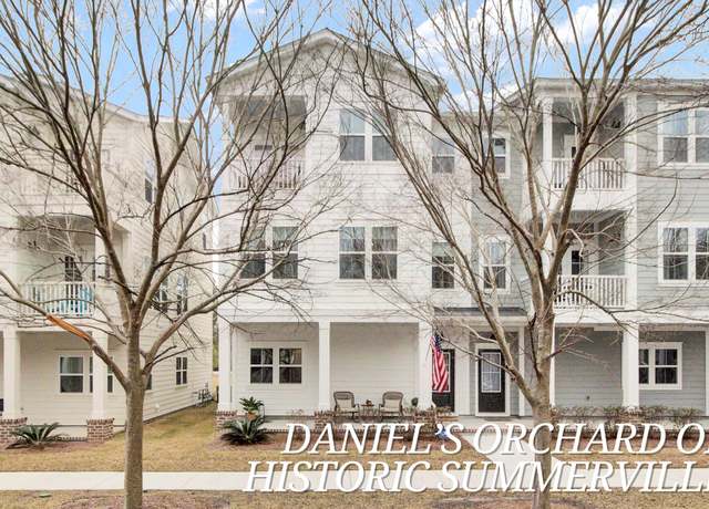 Property at 129 Sabal Ct, Summerville, SC 29483, 3 beds, 3.5 baths