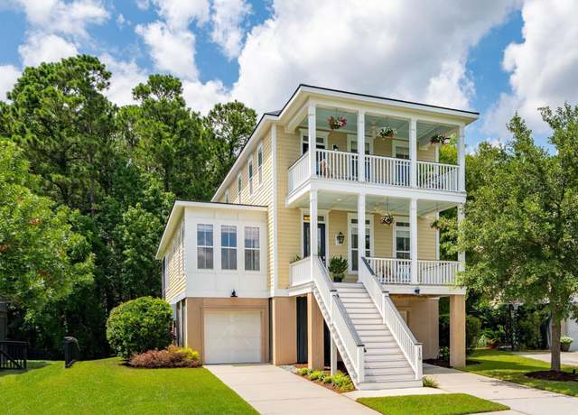 Property at 119 Sandshell Dr, Charleston, SC 29492, 4 beds, 3.5 baths