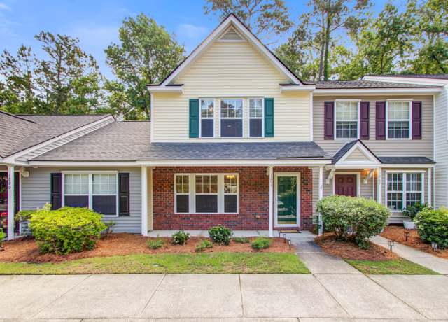 Property at 1201 Pine Bluff Dr, Summerville, SC 29483, 2 beds, 2.5 baths