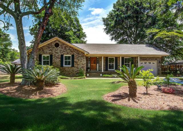 Property at 1006 Ibis Ct, Mount Pleasant, SC 29464, 3 beds, 2 baths