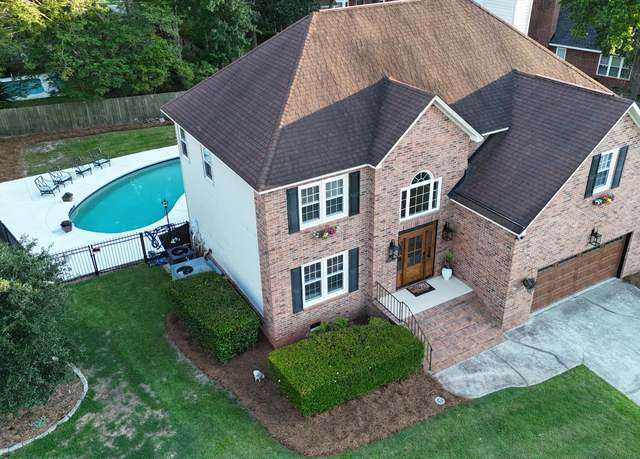 Property at 102 Six Point Ct, Goose Creek, SC 29445, 4 beds, 2.5 baths