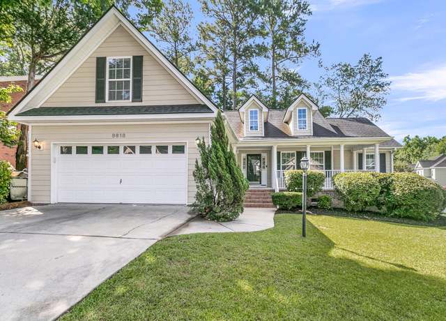 Property at 8618 Woodland Walk, North Charleston, SC 29420, 4 beds, 2 baths