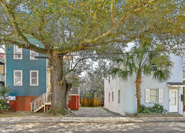 Property at 35-37 Ashton St, Charleston, SC 29403, 9 beds, 4 baths