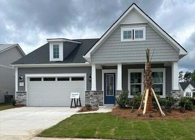 Property at 135 Summerwind Dr, Summerville, SC 29486, 2 beds, 2 baths
