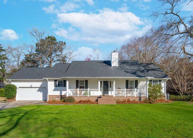 Property at 2416 Pleasant Garden Dr, Charleston, SC 29414, 3 beds, 2.5 baths