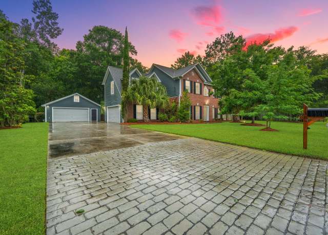 Property at 138 Shadowmoss Pkwy, Charleston, SC 29414, 4 beds, 2.5 baths