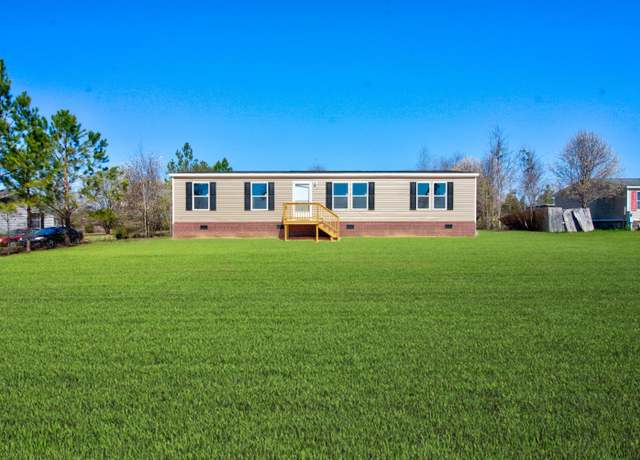 Property at 322 Cut Off Rd, Orangeburg, SC 29115, 4 beds, 2 baths