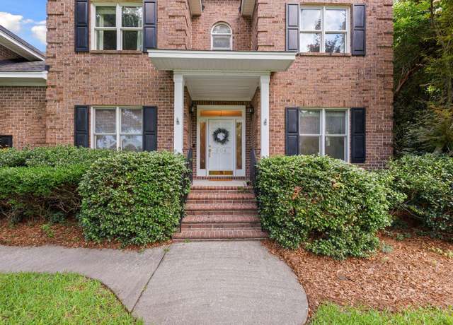 Property at 904 Watermelon Run, Charleston, SC 29412, 3 beds, 2.5 baths