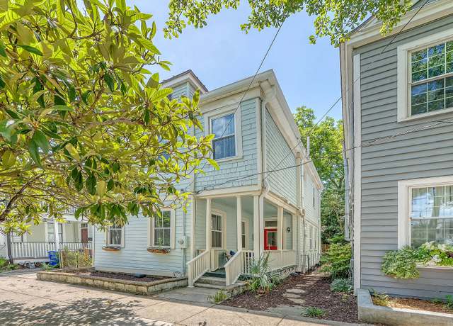 Property at 169 Fishburne St, Charleston, SC 29403, 4 beds, 2.5 baths