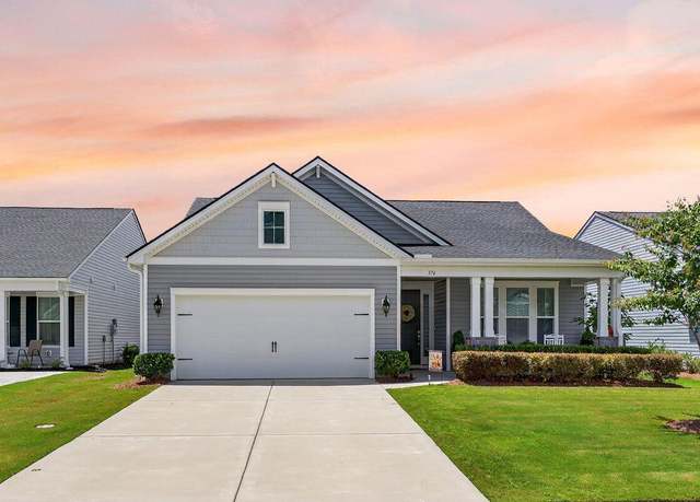 Property at 376 Tupelo Lake Dr, Summerville, SC 29486, 2 beds, 2.5 baths