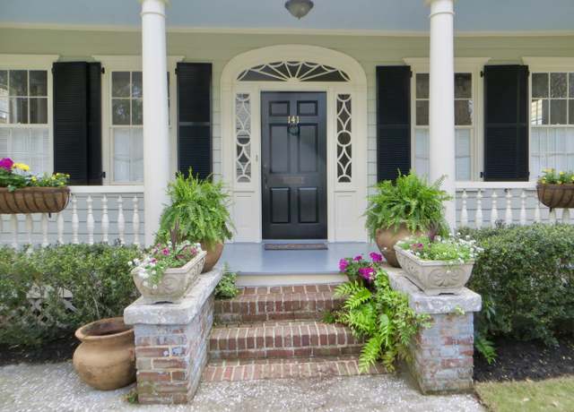 Property at 141 Beaufain St, Charleston, SC 29401, 3 beds, 2 baths