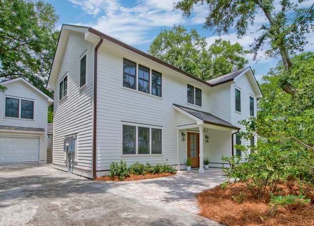 Property at 758 Mccants Dr, Mount Pleasant, SC 29464, 5 beds, 4.5 baths