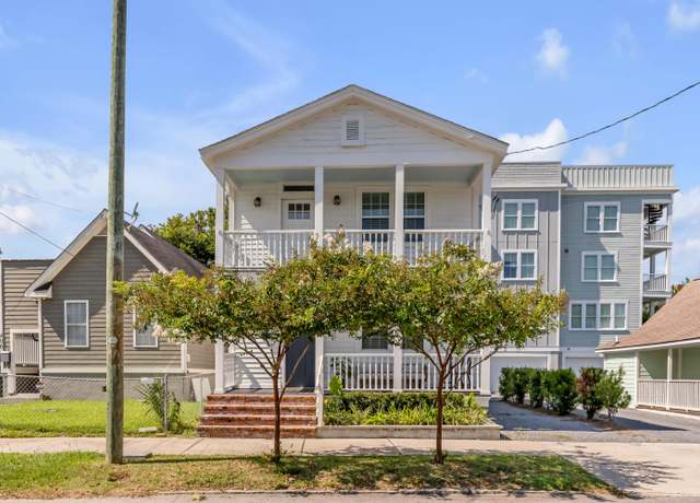 Property at 404 Sumter St, Charleston, SC 29403, 3 beds, 3.5 baths