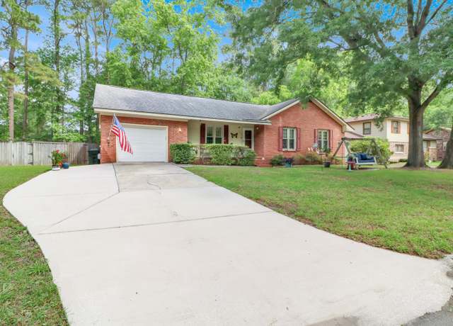 Property at 109 Williams Ct, Goose Creek, SC 29445, 3 beds, 2 baths