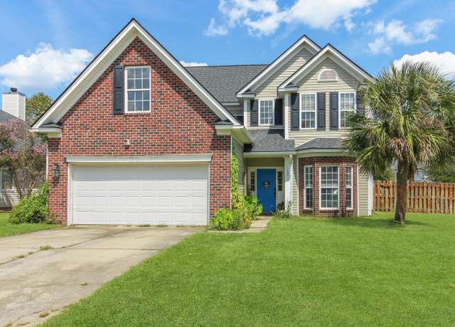 Property at 1033 Sterling Ln, Summerville, SC 29483, 4 beds, 2.5 baths