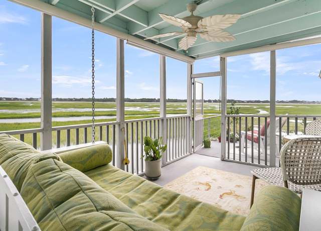 Property at 250 Little Oak Dr #250, Folly Beach, SC 29439, 3 beds, 3 baths