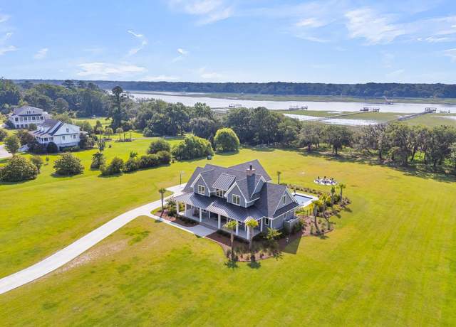Property at 2621 Anchor Watch Dr, Wadmalaw Island, SC 29487, 6 beds, 4.5 baths