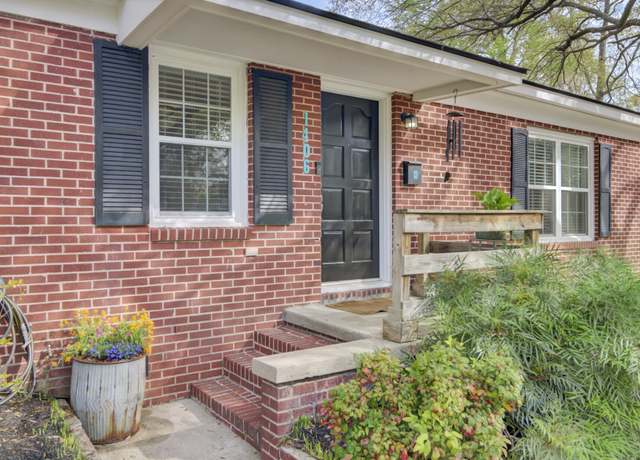 Property at 1406 Iroquois St, North Charleston, SC 29405, 3 beds, 2 baths