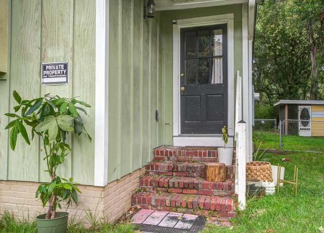 Property at 2702 Decatur St, North Charleston, SC 29405, 2 beds, 1 bath
