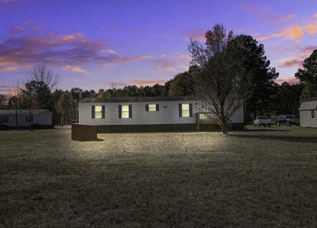 Property at 121 Lizzie Ave, Cross, SC 29436, 2 beds, 2 baths