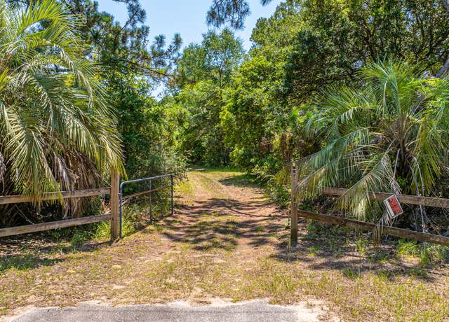 Property at 6589 Bears Bluff Rd, Wadmalaw Island, SC 29487