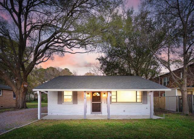 Property at 706 White Oak Dr, Charleston, SC 29407, 2 beds, 1 bath
