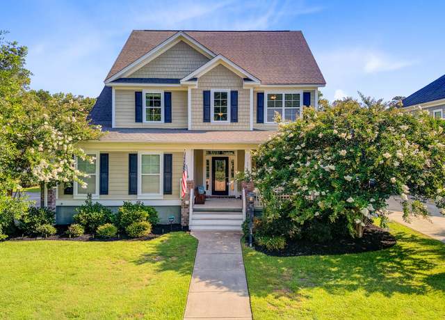 Property at 173 Silver Cypress Cir, Summerville, SC 29485, 5 beds, 3.5 baths
