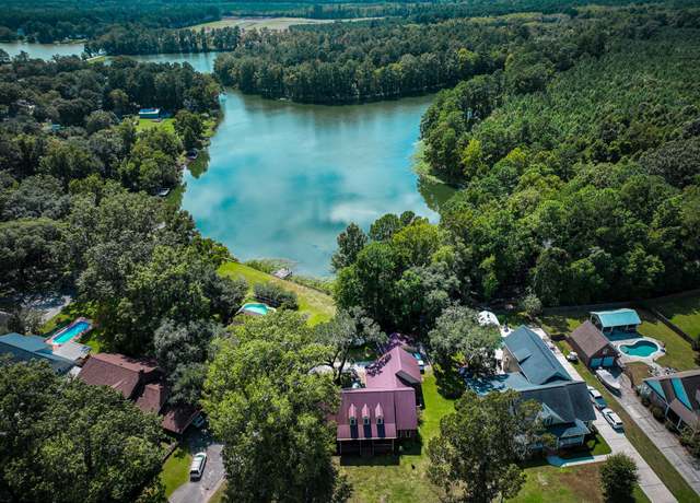 Property at 1813 Albert Storm Ave, Moncks Corner, SC 29461, 6 beds, 3.5 baths