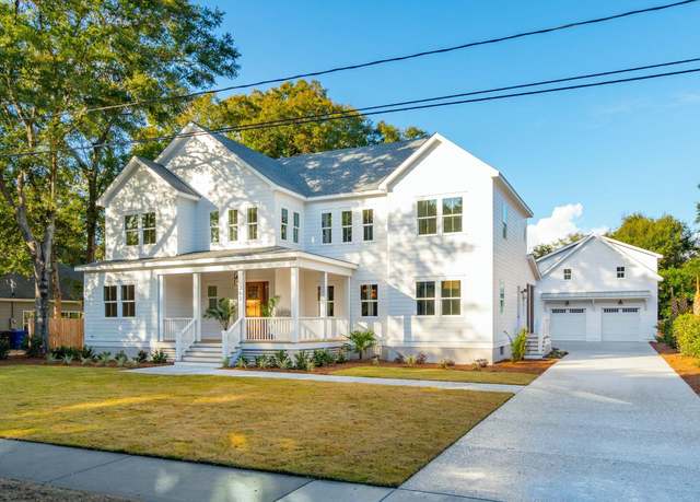 Property at 362 6th Ave, Mount Pleasant, SC 29464, 6 beds, 4.5 baths
