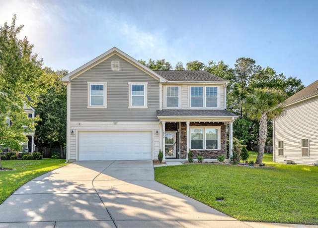 Property at 222 Medford Dr, Summerville, SC 29485, 4 beds, 3.5 baths