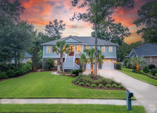 Property at 8807 E Fairway Woods Cir, North Charleston, SC 29420, 4 beds, 3.5 baths