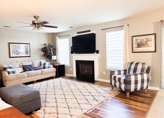 Property at 9229 N Moreto Cir, Summerville, SC 29485, 4 beds, 2.5 baths