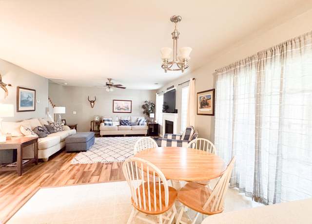 Property at 9229 N Moreto Cir, Summerville, SC 29485, 4 beds, 2.5 baths