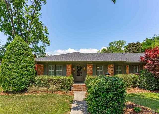 Property at 1 Marlow Dr, Charleston, SC 29403, 3 beds, 3 baths