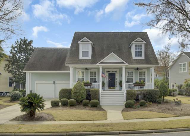 Property at 1106 Barfield St, Charleston, SC 29492, 4 beds, 3.5 baths