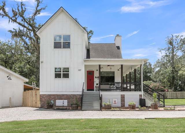 Property at 107 Nesmith Ln, Ridgeville, SC 29472, 2 beds, 2 baths