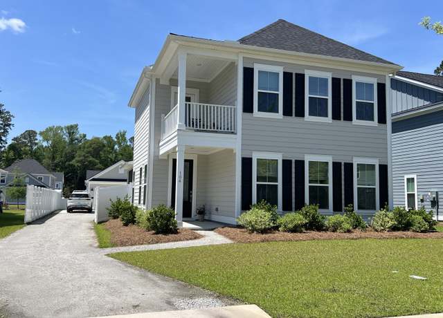 Property at 104 Pine Waters Ln, Summerville, SC 29483, 4 beds, 3 baths