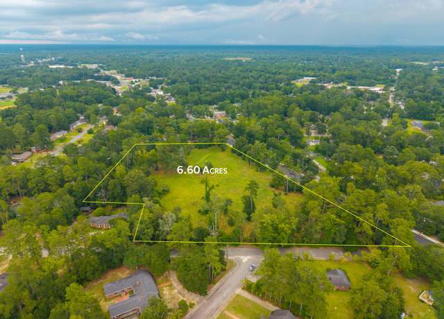 Property at 909 N Longstreet St, Kingstree, SC 29556