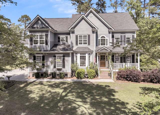 Property at 1828 S James Gregarie Rd, Mount Pleasant, SC 29466, 4 beds, 2.5 baths