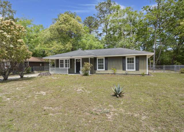 Property at 3308 Comsee Ln, Johns Island, SC 29455, 3 beds, 2 baths