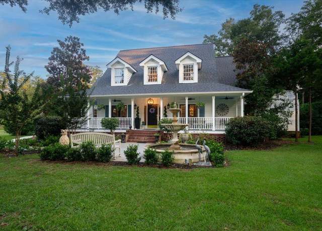 Property at 6949 Maybank Hwy, Wadmalaw Island, SC 29487, 4 beds, 2.5 baths